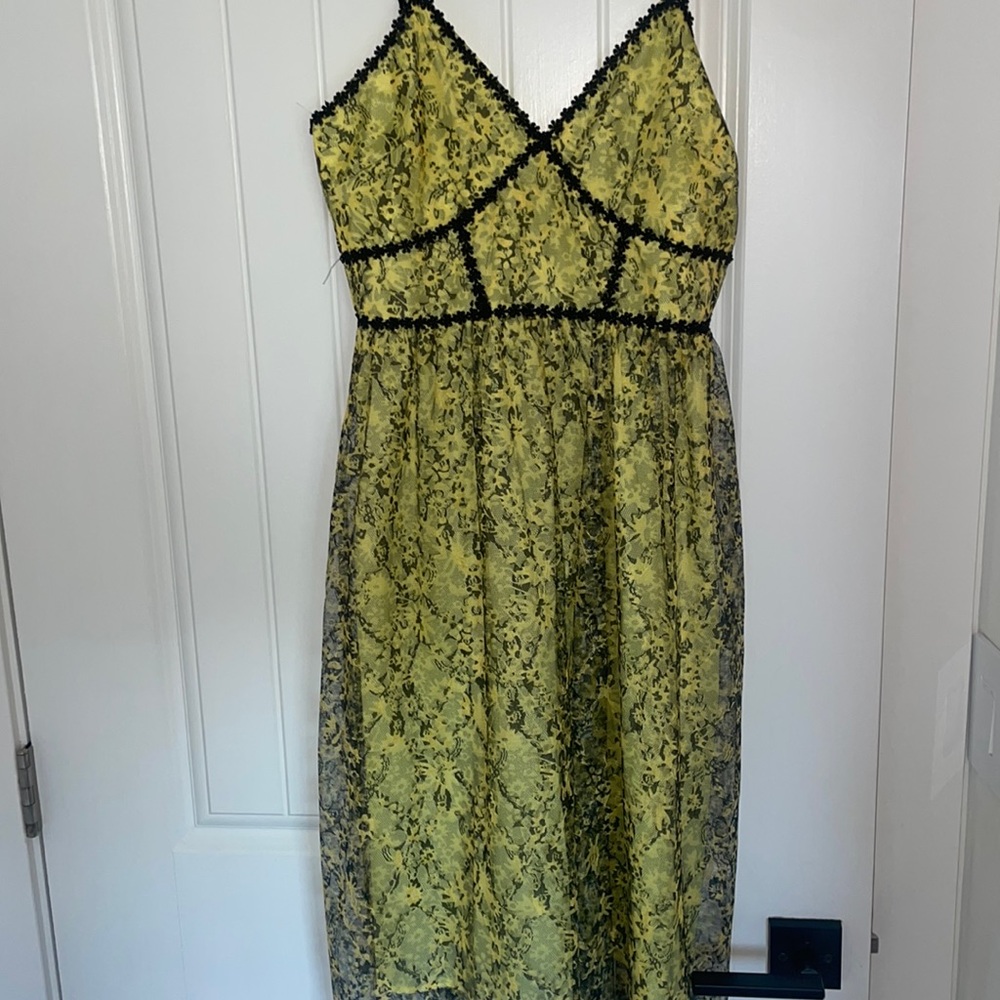 Yellow (almost neon) lace dress